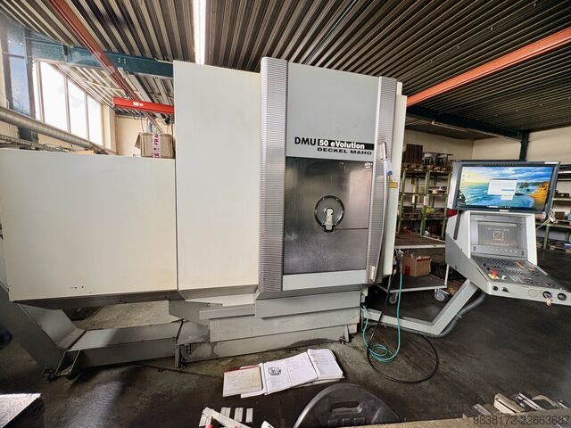 Universal machining center DECKEL MAHO DMU 50 EVOLUTION