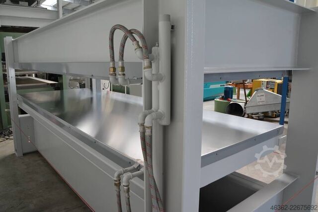 Mesin press veneer Italpresse UT/6L Prasa do forniru