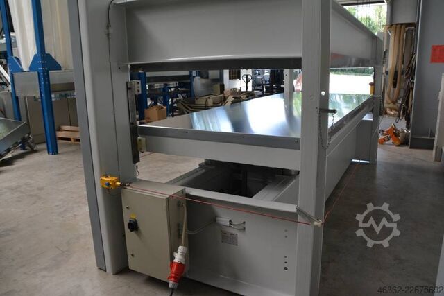Mesin press veneer Italpresse UT/6L Prasa do forniru