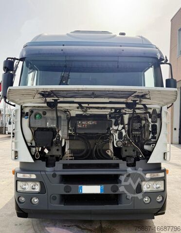 固定货箱卡车 Iveco STRALIS 480
