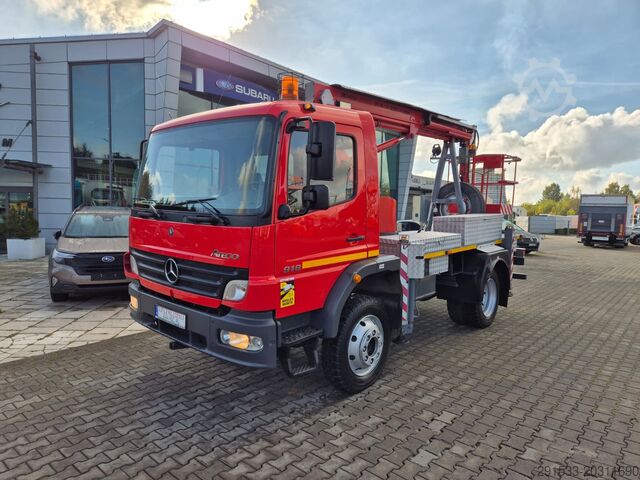 Véhicule avec plateforme élévatrice Mercedes-Benz Atego 918 4X4 / LIFT 18M / 1 OWNER