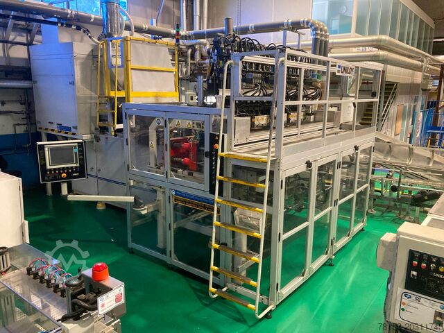 Machine de moulage par soufflage Uniloy UR110 Reciprocating Screw Blow Machine