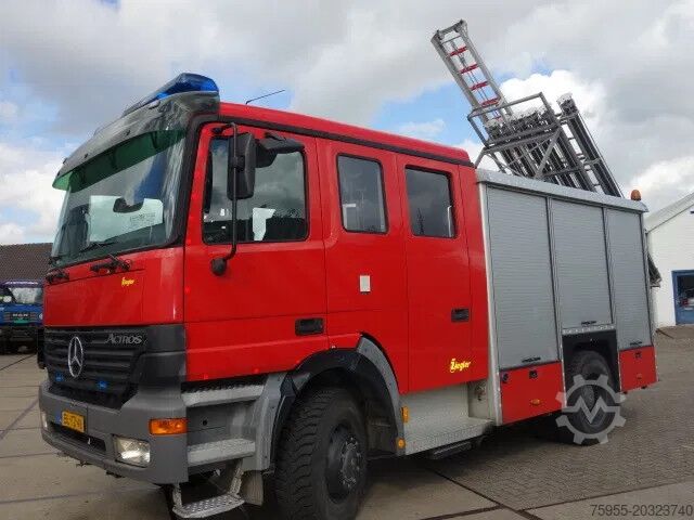 Fire engine Mercedes-Benz Actros 1831 4X4 ZIEGLER BOMBEROS POMP,2500 L TANK