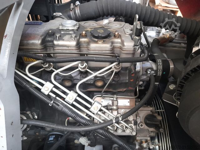 Hubtex DQ 30 D carretilla elevadora multidireccional de cuatro vías Hubtex DQ 30 D