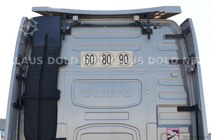Standardni tegljač VOLVO FH 500 Globetrotter 2-Tanks Euro 6