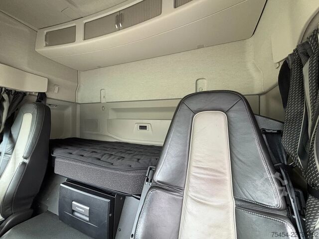 SZM tiêu chuẩn Volvo FM ELECTRIC | 4x2 | 540 kWh | 6x batt. | 50 ton |