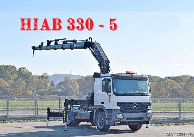 Tovorna dvigalka na tovornjaku MERCEDES-BENZ ACTROS 1844 * Sattelzugmaschine *HIAB 330-5/FUNK