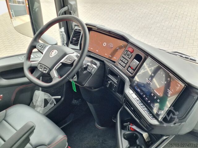  Scania R590 V8 NGS Highline 6x2 - New - Full spec - 2...