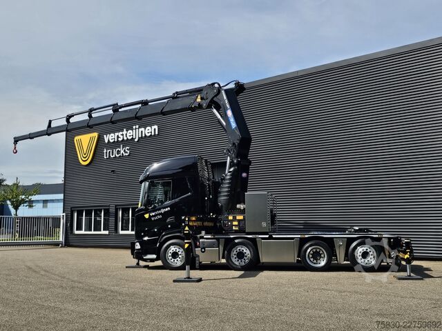 Standardni SZM DAF XF 530 8x2 / HMF 9520 K8 / NIEUW!