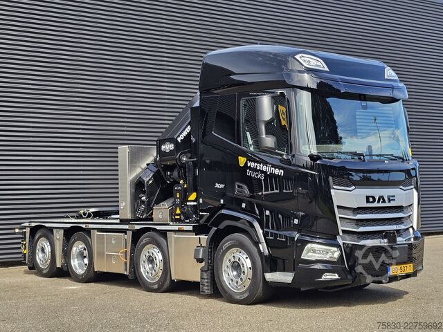 Standardni SZM DAF XF 530 8x2 / HMF 9520 K8 / NIEUW!