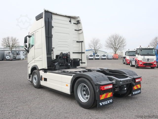 Tractor estándar Volvo FH 500 Aero Eur 6 Globetrotter XL Retrader Leder