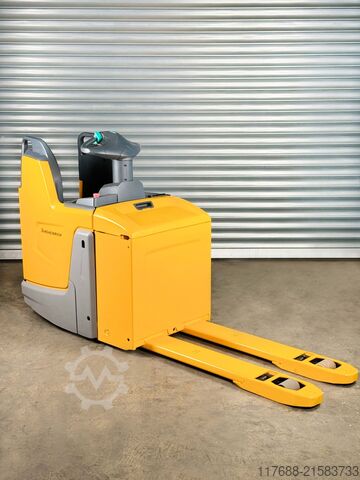 راكب شاحنة البليت Jungheinrich ERE 225 - Service Neu - Lithium Schnellladegerät