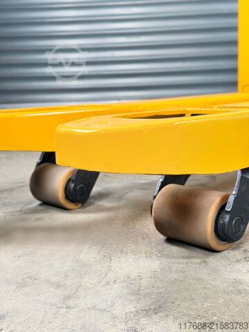 No conductor de transpaleta Jungheinrich ERE 120 - Service Neu -nur 672 Std. - Batterie 90%