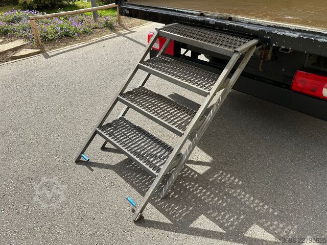Fourgon tôlé VW CRAFTER XXXL KOFFER PORTALTÜREN TREPPE KLIMA