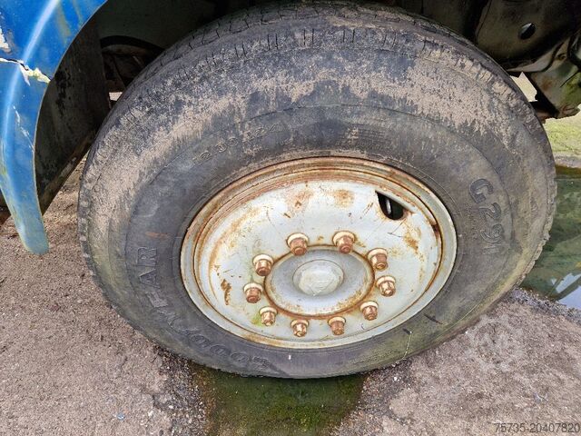 Шаси с кабина VOLVO N1033 6X4