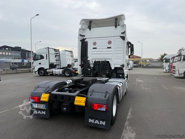 Standartinis vilkikas MAN TGX 18.510