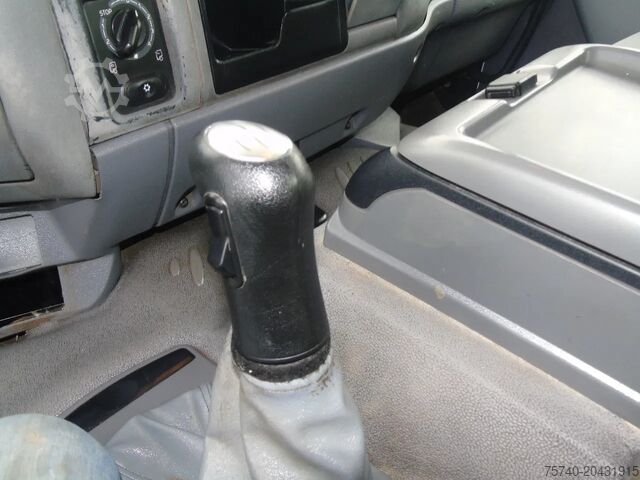 Kippiauto Renault Kerax 420 DCI + MANUAL + SPRING + 6X4 + PERFECT