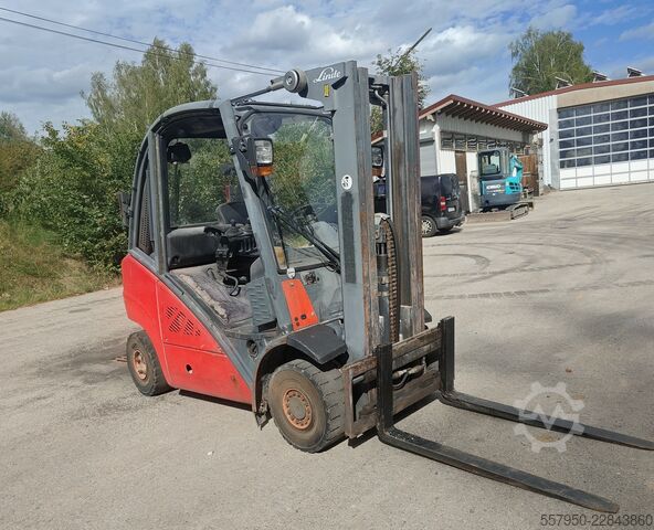 Vysokozdvižný vozík Linde H 25 Diesel Triplex
