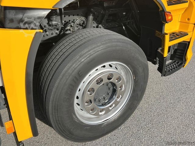 工作平台 Mercedes Benz /Ruthmann T 330/33 m/Top Zustand