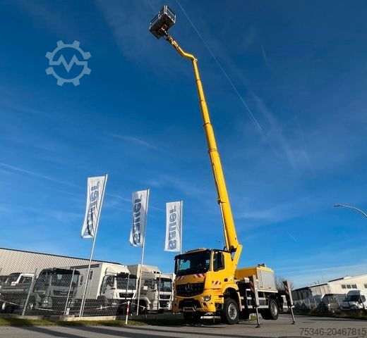 工作平台 Mercedes Benz /Ruthmann T 330/33 m/Top Zustand