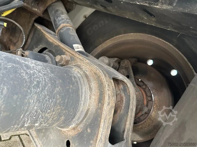 Kamion cisterna Diversen Fluid / LPG / 50.100L / P28BH / Propane / Butan...