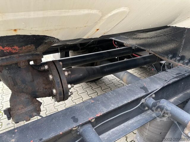 Kamion cisterna Diversen Fluid / LPG / 50.100L / P28BH / Propane / Butan...