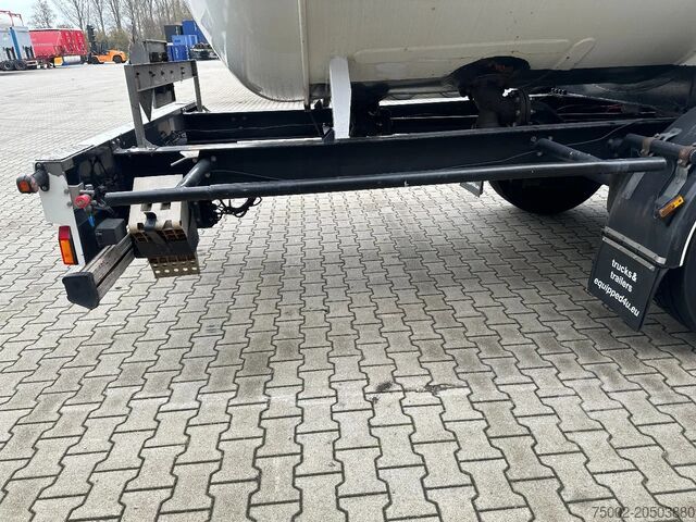 Kamion cisterna Diversen Fluid / LPG / 50.100L / P28BH / Propane / Butan...