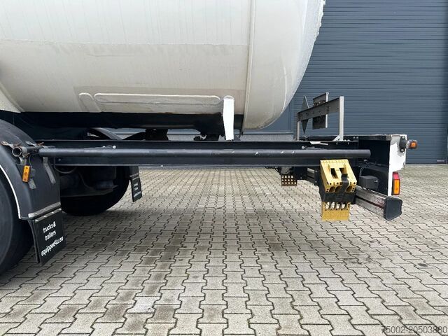 Kamion cisterna Diversen Fluid / LPG / 50.100L / P28BH / Propane / Butan...