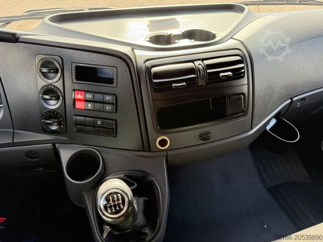 Box van MERCEDES-BENZ ATEGO 818 L Koffer 6,10 m LBW 1 T*171 tkm*AHK