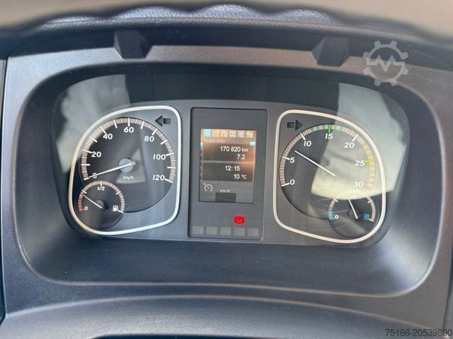 Box van MERCEDES-BENZ ATEGO 818 L Koffer 6,10 m LBW 1 T*171 tkm*AHK