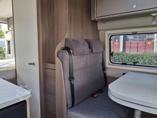Kamper CARADO pro CV 600 AHK, Aufstelldach, Automatik