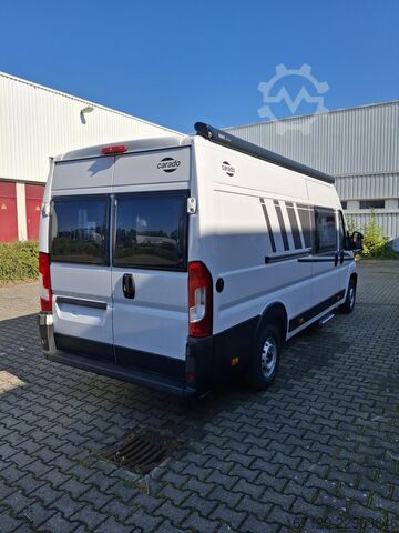 عربة تخييم CARADO CV 640 Multimedia / Diesel 90l / Markise