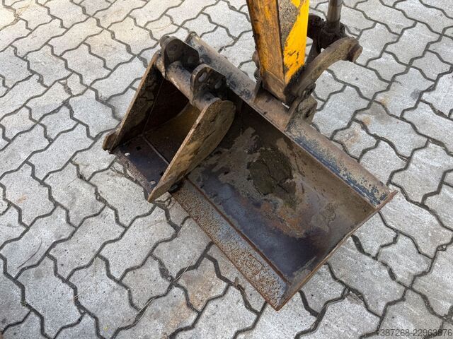 Minikoparka JCB 8008 CTS / 2021 BJ / 733 H / 2 x Löffel