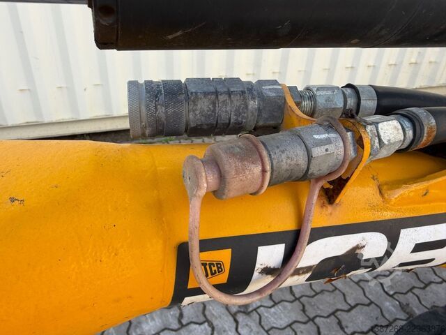 Minikoparka JCB 8008 CTS / 2021 BJ / 733 H / 2 x Löffel