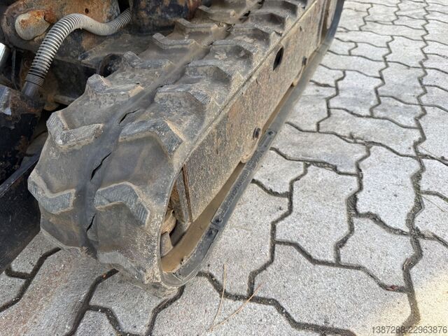 Minikoparka JCB 8008 CTS / 2021 BJ / 733 H / 2 x Löffel