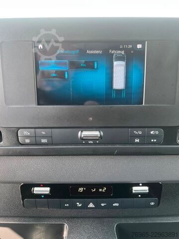 Umpikorja-auto MERCEDES-BENZ Sprinter 314 AUTOMATIK NAVI DISTRONIC KAMERA LED