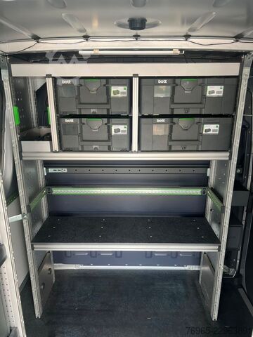 Umpikorja-auto MERCEDES-BENZ Sprinter 314 AUTOMATIK NAVI DISTRONIC KAMERA LED