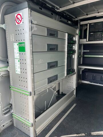 Umpikorja-auto MERCEDES-BENZ Sprinter 314 AUTOMATIK NAVI DISTRONIC KAMERA LED