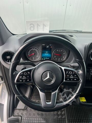 Umpikorja-auto MERCEDES-BENZ Sprinter 314 AUTOMATIK NAVI DISTRONIC KAMERA LED