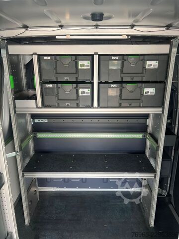 Umpikorja-auto MERCEDES-BENZ Sprinter 314 AUTOMATIK NAVI DISTRONIC KAMERA LED