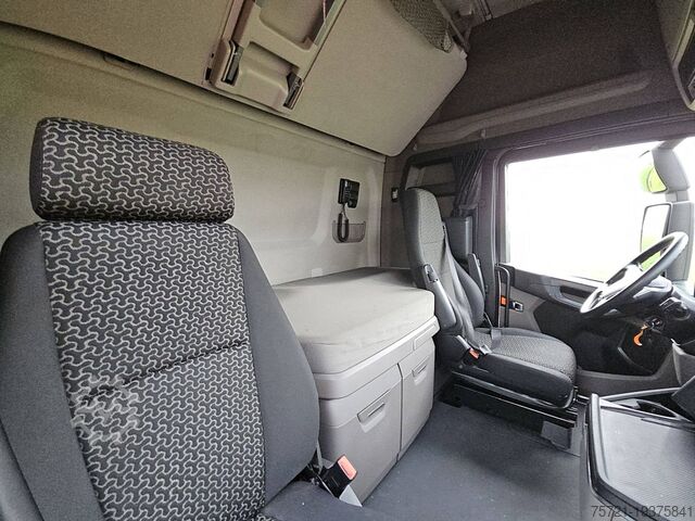 Standard-SZM SCANIA S450 RETARDER 2X TANK