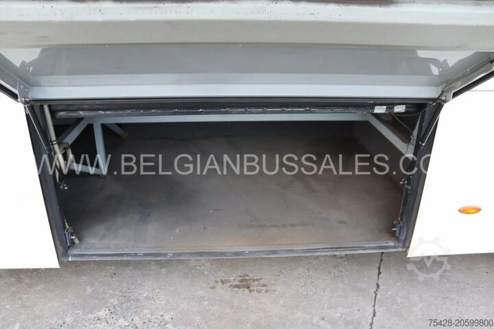 รถบัสระหว่างเมือง Van Hool T915 CL