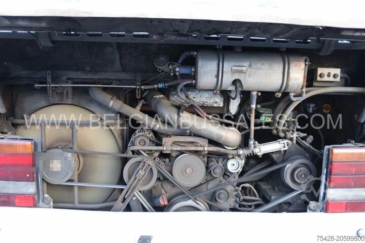 รถบัสระหว่างเมือง Van Hool T915 CL