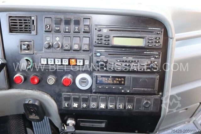 Bus Antar Kota Van Hool T915 CL / 12.0m / Euro 5