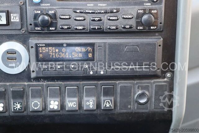 Bus Antar Kota Van Hool T915 CL / 12.0m / Euro 5