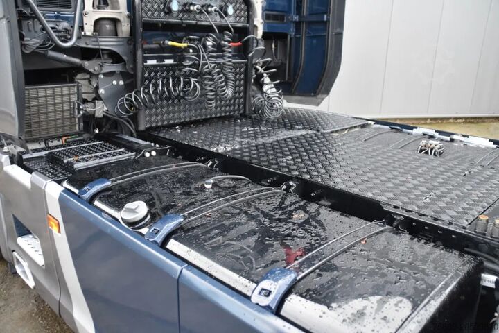 スタンダード-SZM Scania 530S V8 NGS 4x2NB - FULL AIR - RETARDER - 637 T...