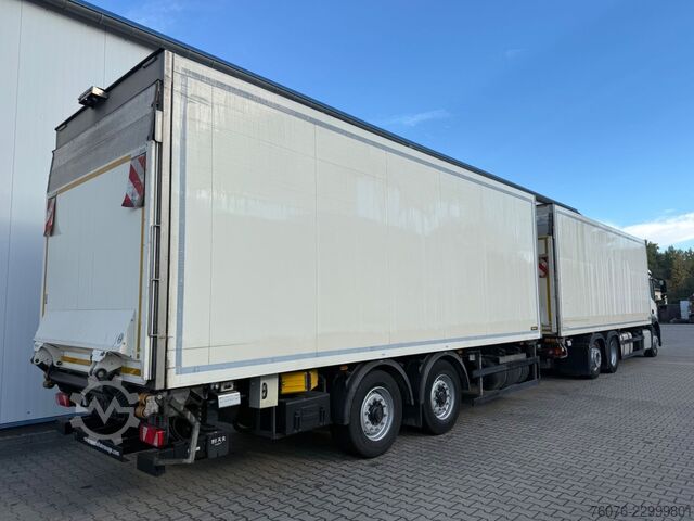Camión frigorífico MERCEDES-BENZ 2540 LL 6x2/4 Kühlkoffer 8.2m LBW 2,5t  Carrier