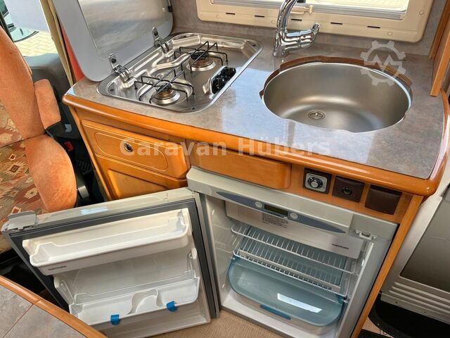 Camper semintegrato RAPIDO 707 F  - Festbett -  - Solar - AHK -