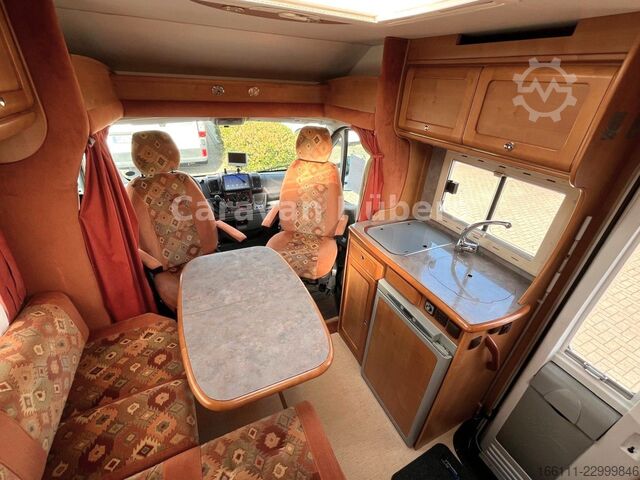 Camper semintegrato RAPIDO 707 F  - Festbett -  - Solar - AHK -