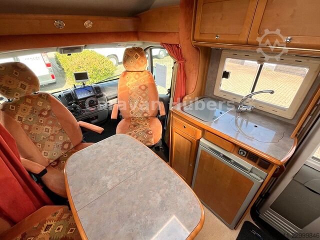 Camper semintegrato RAPIDO 707 F  - Festbett -  - Solar - AHK -